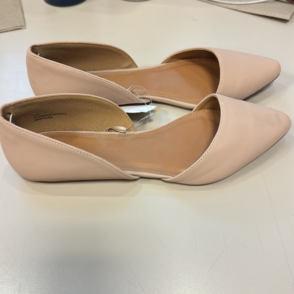 NWT Charlotte Russe | Beige / Tan Pointed Toe Flats Shoes | Women's Size 8 - Picture 7 of 7